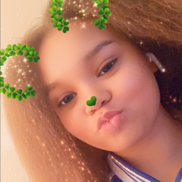 Meet your Posher, Amareya - Picture 1 of 1